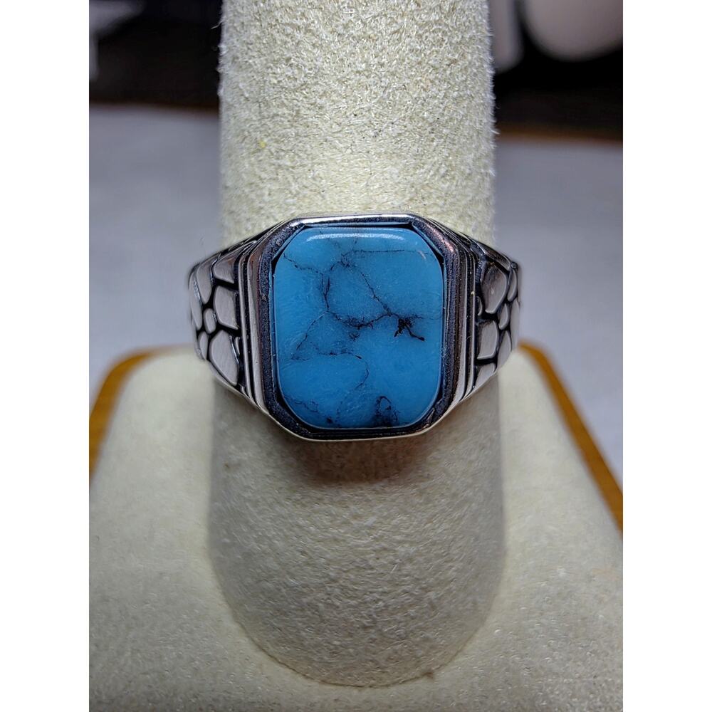S10 Natural Turquoise Signet Engraved Ring 925 Sterling Silver - Picture 2 of 9